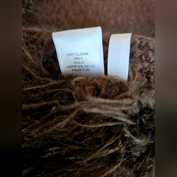 Love Tree Brown Wool Sherpa Fur Heavy Vest w/ Brown Leather Trim & Pockets - Picture 11 of 13